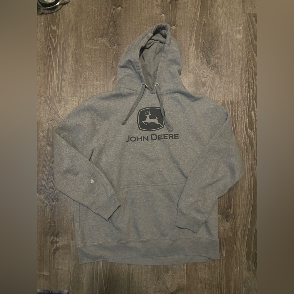 Men’s vintage John deer hoodie men’s size XL